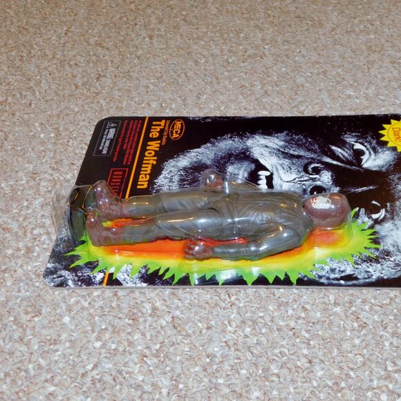 2022 NECA Glow in the Dark 7" Universal Monsters Wolfman Figure MOC Brand New - Picture 5 of 8